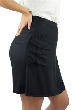 Esther Skorts Black l