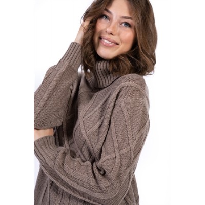 Noomi Sweater